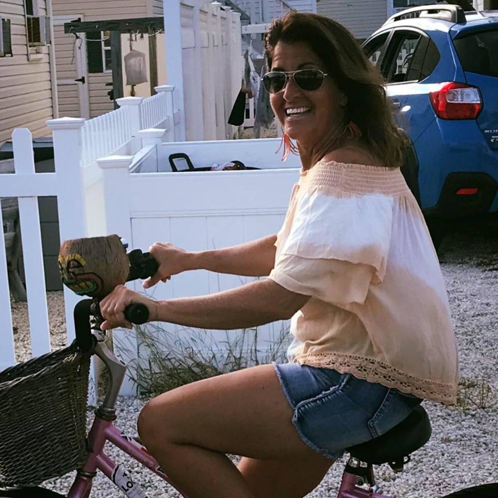 Meet your Posher, Marisa
